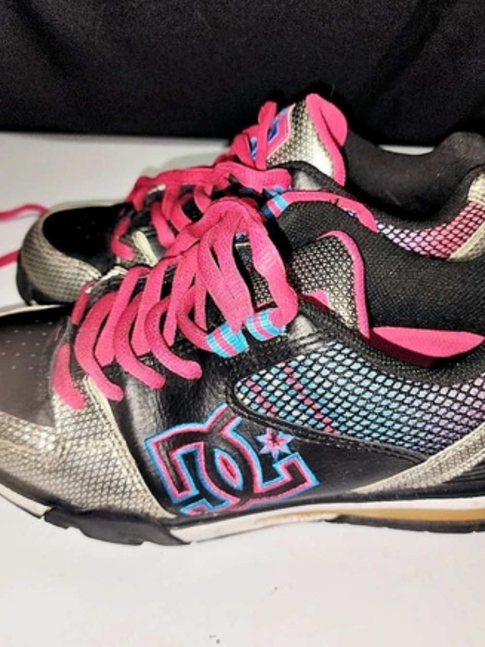 DC Court Graffik Sneakers Black & Pink US 8